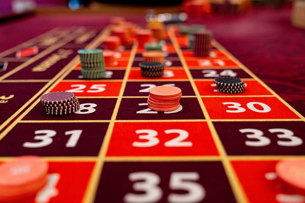Bikini Paradise slot game interface on agenolx login showing reels and paylines
